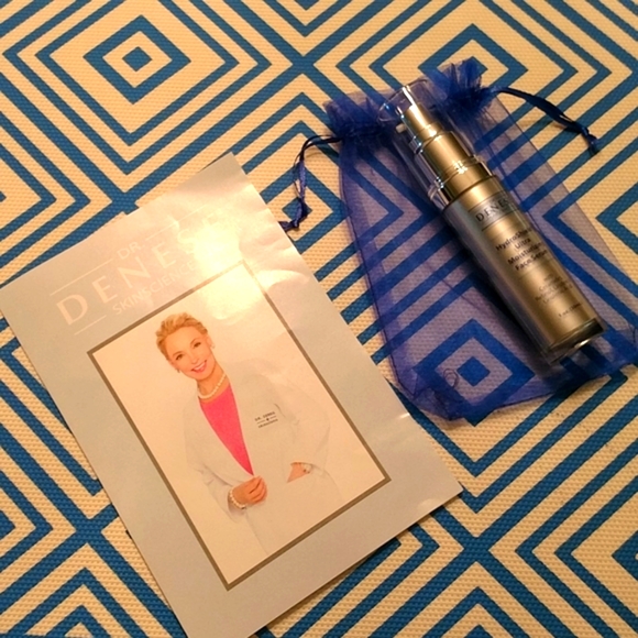 Dr.Denese HydroShield Moisturizing Face Serum - Picture 1 of 4